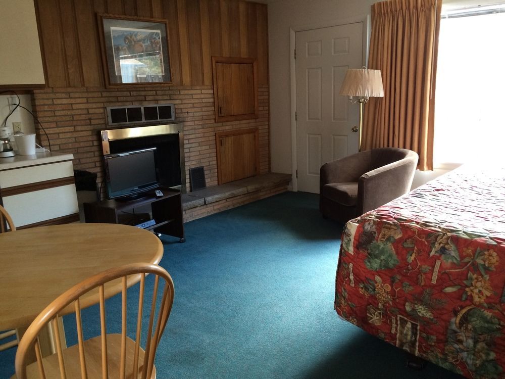 Columbine Inn (Adults Only) เอสเทสพาร์ค ภายนอก รูปภาพ