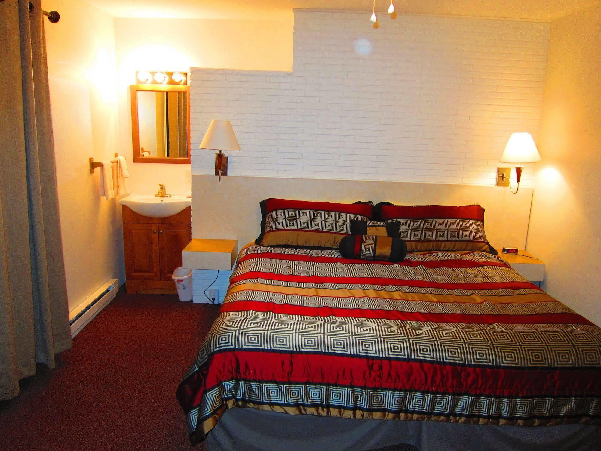 Columbine Inn (Adults Only) เอสเทสพาร์ค ภายนอก รูปภาพ